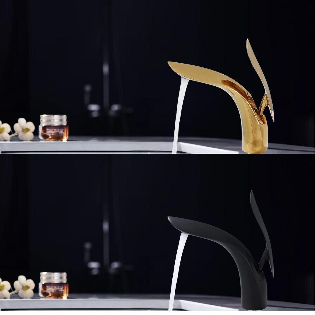Matte Black Leaf‑Inspired Bathroom Faucet – Soft Aerated Stream