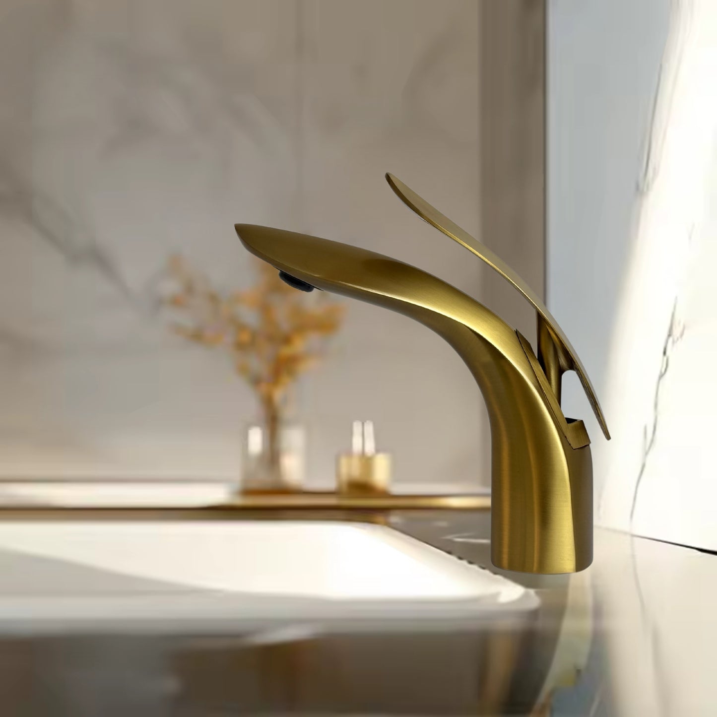 Brushed Gold Leaf‑Inspired Bathroom Faucet – Soft Aerated Stream