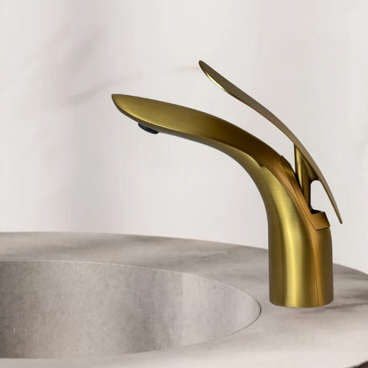 Brushed Gold Leaf‑Inspired Bathroom Faucet – Soft Aerated Stream